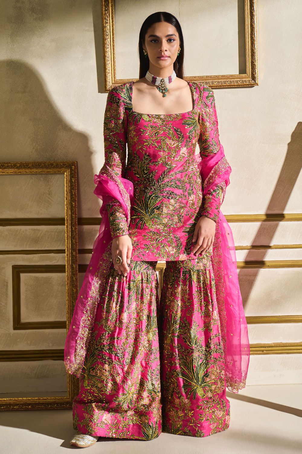 Namra Gharara Set main image 1